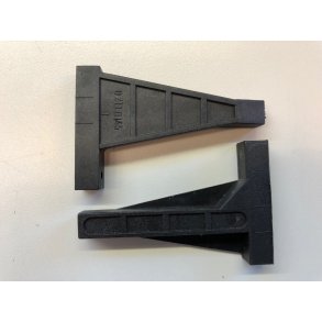 Motorfundament, 44 x 68 mm. 2 vanger.