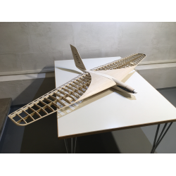 Wisel Light XL Kit  185 cm  Incl. Hacker A20-6 XL 4,4:1. Bestillingsvare.