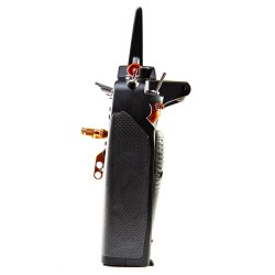 iX20, 2,4GHz sender fra Spektrum.