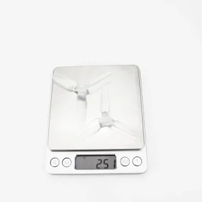 Avan Mini 3 x 2,4 3-bladet propeller, 2 stk. CW og 2 stk. CCW.